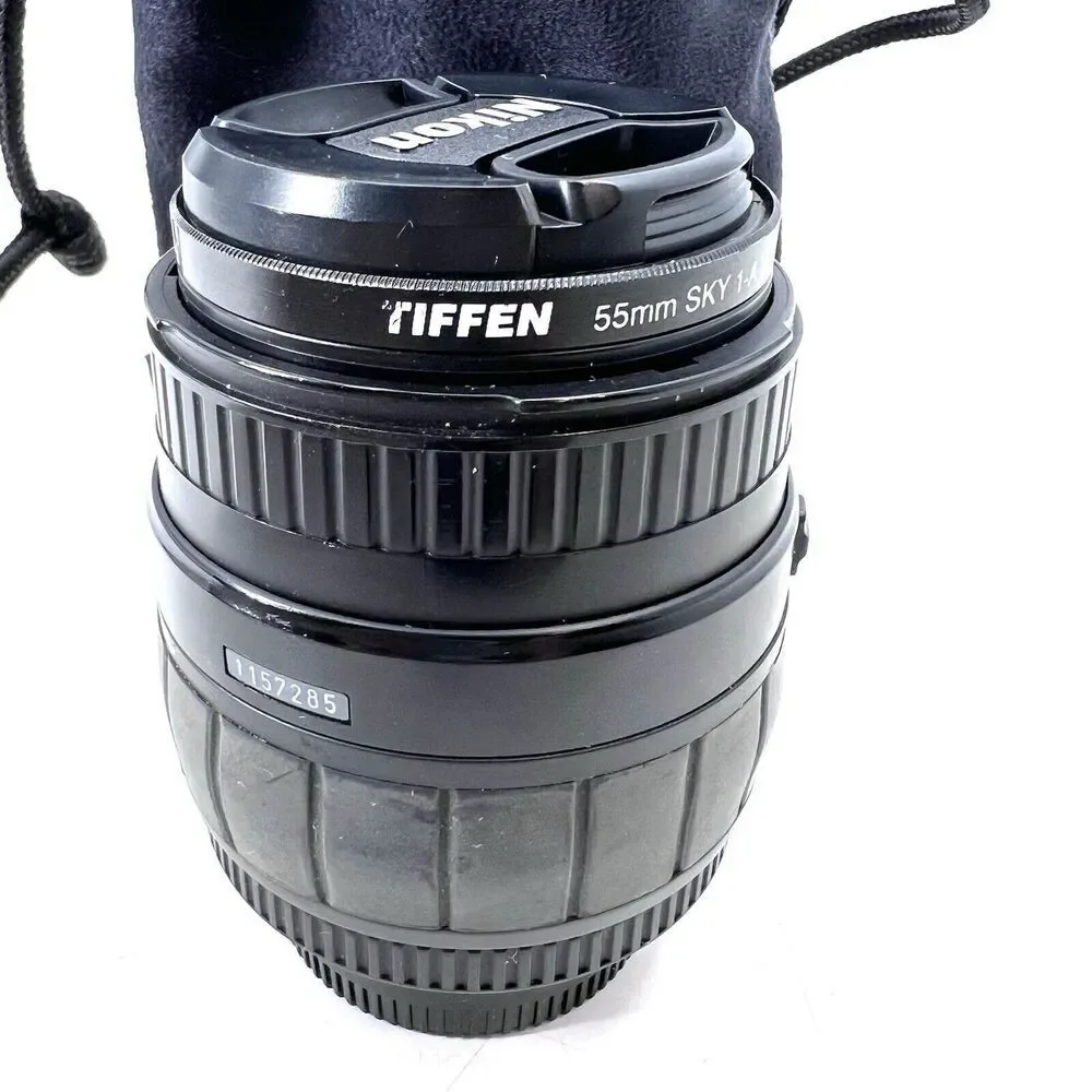 Sigma 28-80f/3.5-5.6 Aspherical Macro Lens w/a Tiffen Sky 1A Filter & Carry Bag